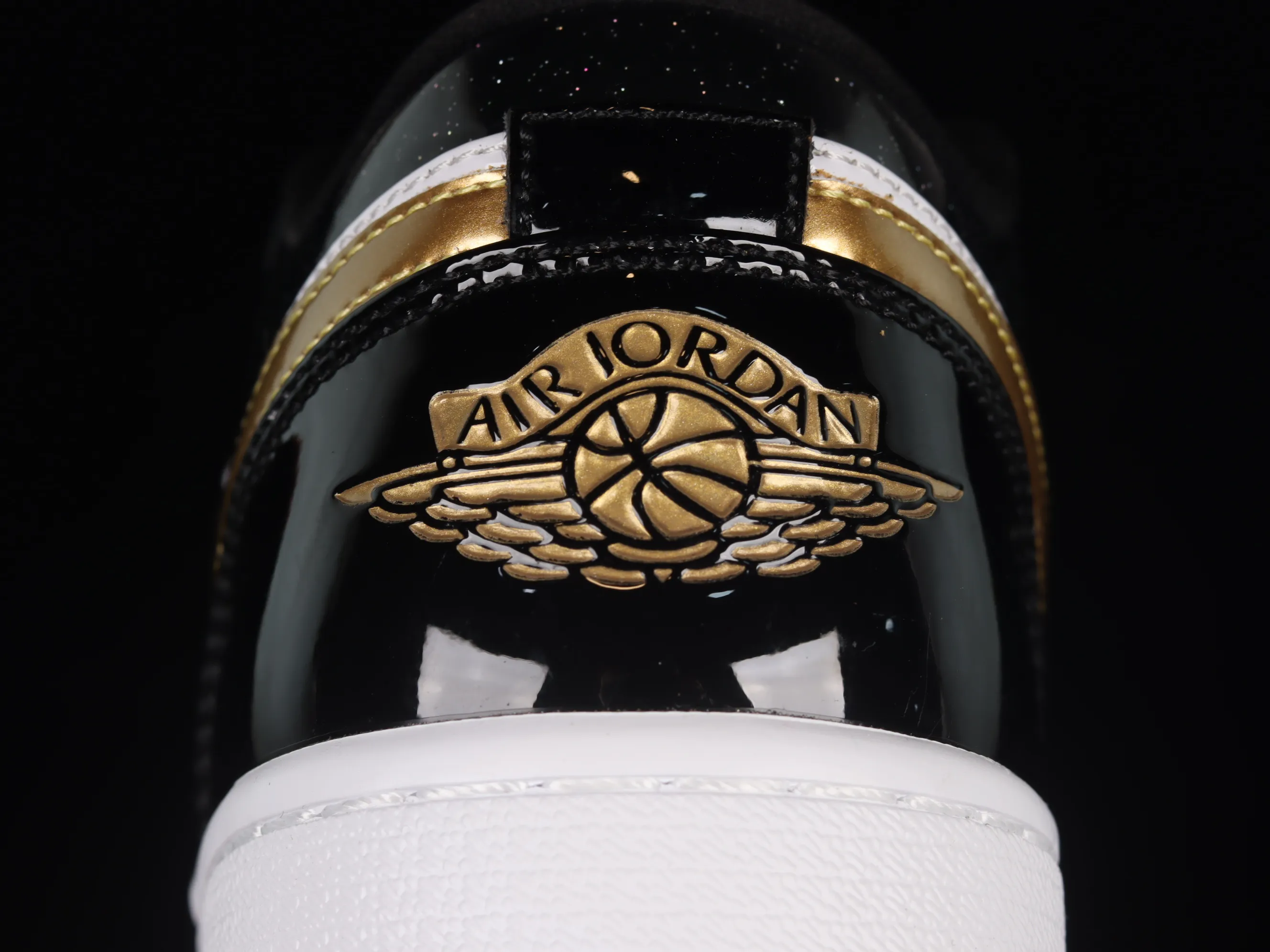 All categories Air Jordan Jordan series basketball shoes Air Jordan 1 Low Air Jordan 1 Low "Gold Toe" AJ1 Joe 1 black gold toe low-top cultural and leisure sports sneakers DR6970-071